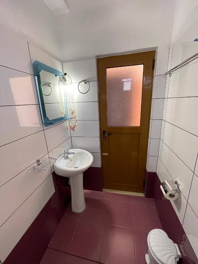 Villa Xhevdet Sarande Ngoại thất bức ảnh