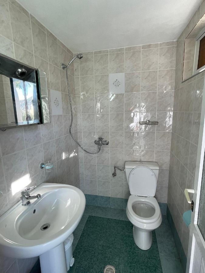 Villa Xhevdet Sarande Ngoại thất bức ảnh
