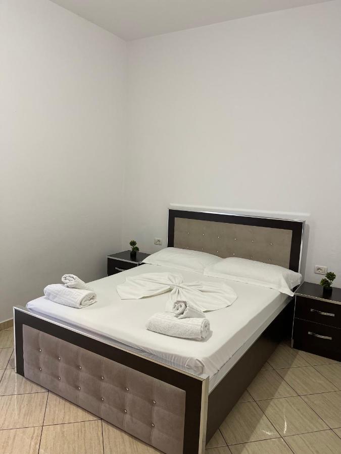 Villa Xhevdet Sarande Ngoại thất bức ảnh
