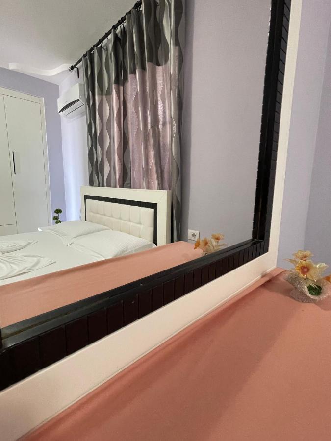 Villa Xhevdet Sarande Ngoại thất bức ảnh