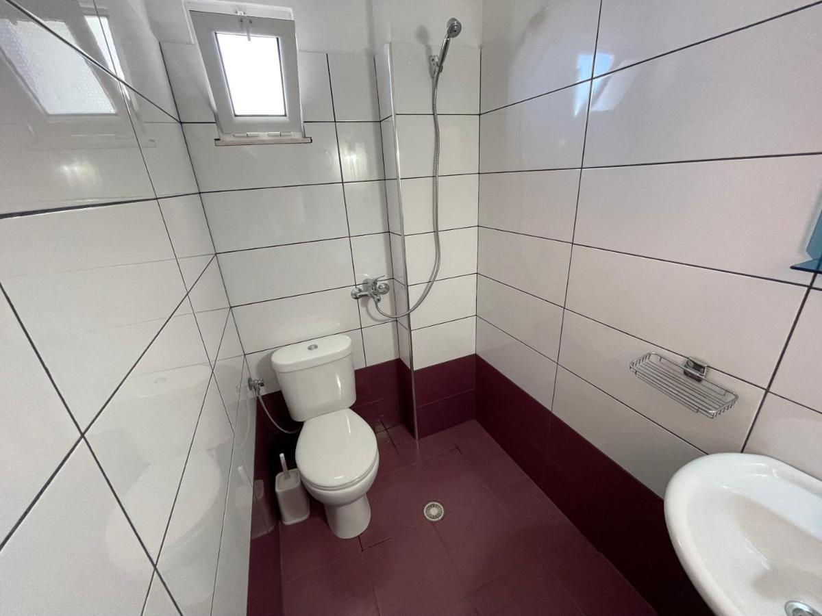 Villa Xhevdet Sarande Ngoại thất bức ảnh