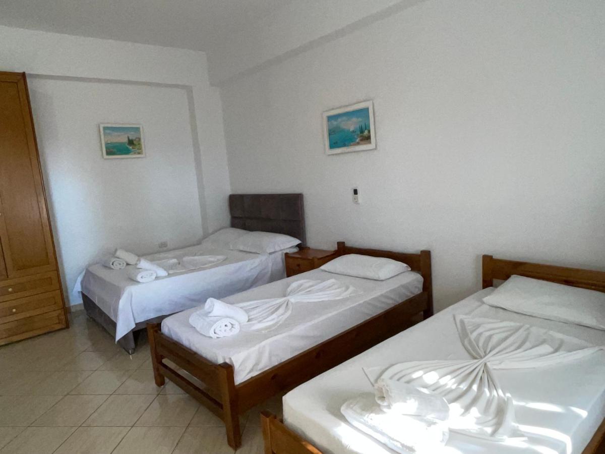 Villa Xhevdet Sarande Ngoại thất bức ảnh