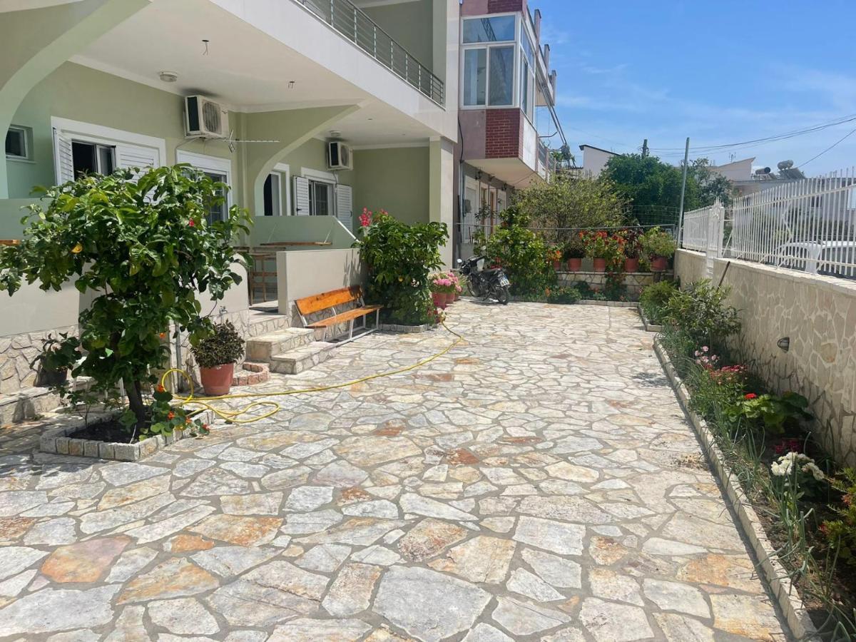 Villa Xhevdet Sarande Ngoại thất bức ảnh